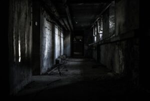 マンジャロは過食気味の人に効果的？実際の口コミを徹底調査！